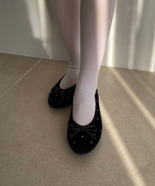 one after another NICE CLAUP(ワンアフターアナザーナイスクラップ)の「ヒールアップバレーシューズ(バレエシューズ・レディース・アイボリー/ブラック・LL/L/S/M)」の12枚目の写真