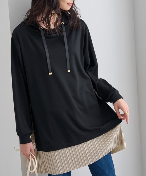 BELLUNA PLUS(ベルーナ)の「裾プリーツ切替ワイドネックチュニック(チュニック・レディース・カーキ系/ネイビー系/ブラック系・X-LARGE/LARGE/MEDIUM)」の2枚目の写真