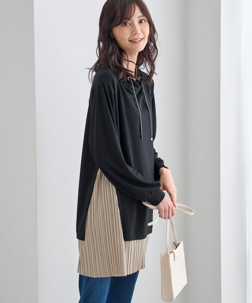 BELLUNA PLUS(ベルーナ)の「裾プリーツ切替ワイドネックチュニック(チュニック・レディース・カーキ系/ネイビー系/ブラック系・X-LARGE/LARGE/MEDIUM)」の6枚目の写真
