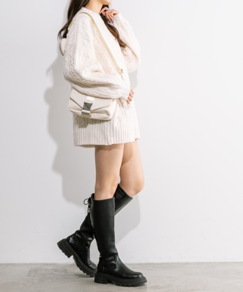 OLIVE des OLIVE(オリーブデオリーブ)の「もちもちケーブルワンピ 1041090020(ワンピース・レディース・ピンクベージュ/トップグレー/アイボリー・FREE)」の5枚目の写真