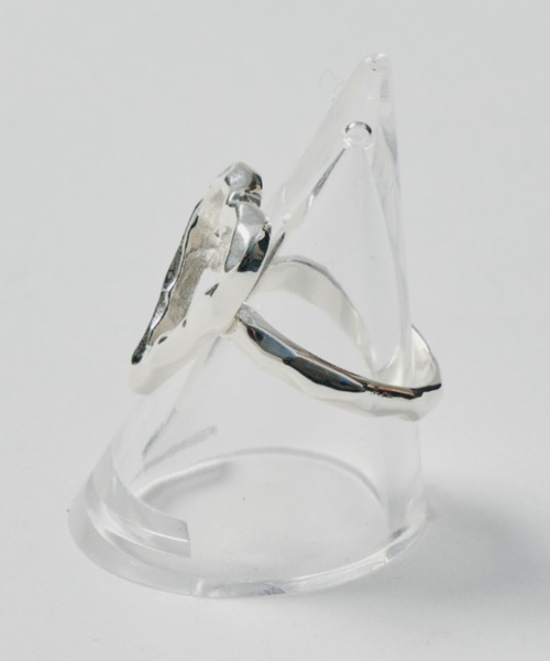 whim（ウィム）の「【NEW】Original Heart Ring（リング・レディース・シルバー/ゴールド・#13/#9）」の5枚目の写真