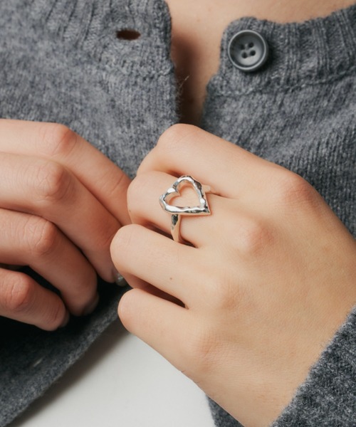 whim（ウィム）の「【NEW】Original Heart Ring（リング・レディース・シルバー/ゴールド・#13/#9）」の18枚目の写真