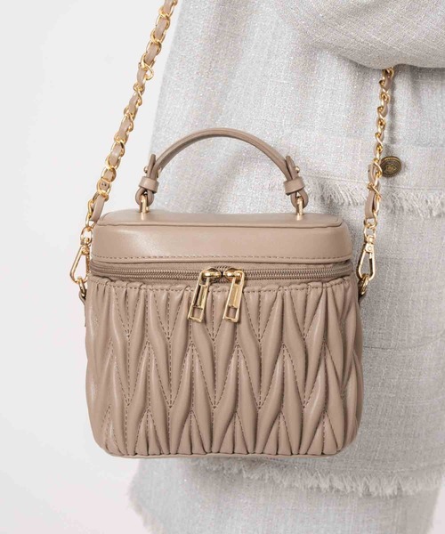 NOELA（ノエラ）の「キルティングバニティバッグ（ショルダーバッグ・レディース・オフホワイト/イエロー/ベージュ・フリー）」の11枚目の写真