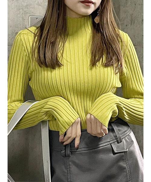 MURUA（ムルーア）の「ワイドリブニット（ニット/セーター・レディース・ダークグレー/ホワイト/ライトグリーン・FREE）」の3枚目の写真