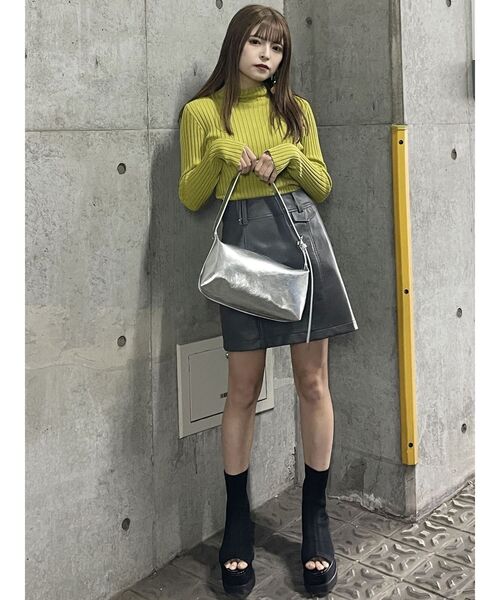 MURUA（ムルーア）の「ワイドリブニット（ニット/セーター・レディース・ダークグレー/ホワイト/ライトグリーン・FREE）」の15枚目の写真