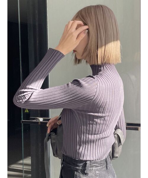 MURUA（ムルーア）の「ワイドリブニット（ニット/セーター・レディース・ダークグレー/ホワイト/ライトグリーン・FREE）」の22枚目の写真