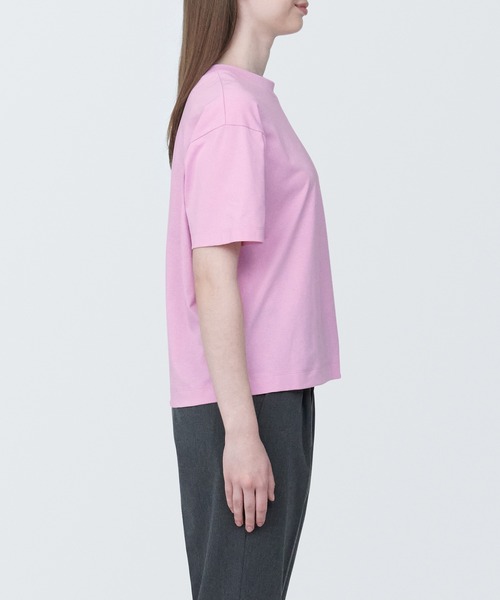 無印良品(ムジルシリョウヒン)の「婦人 天竺編みクルーネック半袖Tシャツ(Tシャツ/カットソー・レディース・ライトグリーン/グレー/イエロー系3/ホワイト/ライトブルー/ライトピンク/ブラック/バーガンディー/ブラウン・XL/L/M/S/XS)」の15枚目の写真