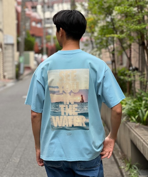 MAGIC NUMBER】SEE YOU IN YHE WATER ART by Nachos（Tシャツ