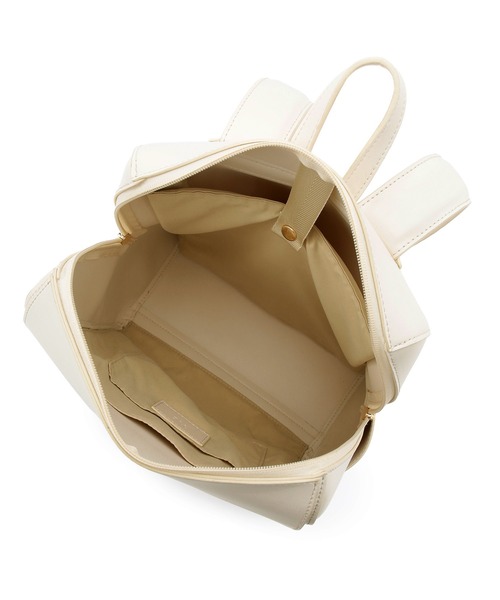 VIS(ビス)の「【A4対応・PC収納OK】6ポケットリュック(バックパック/リュック・レディース・キナリ/ブラック/ベージュ系その他・FREE)」の4枚目の写真