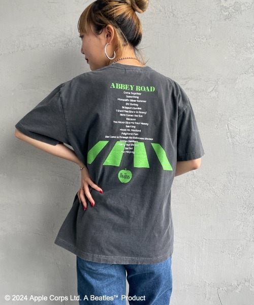GOOD ROCK SPEED（グッドロックスピード）の「[GOOD ROCK SPEED/グッドロックスピード] 別注 THE BEATLES ロックプリントTシャツ（Tシャツ/カットソー・レディース・チャコール・XL/L/F）」の3枚目の写真