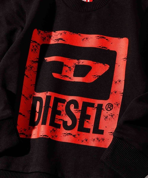 DIESEL KIDS（ディーゼルキッズ）の「DIESEL（ディーゼル）Kids & Junior ブランドロゴ長袖スウェットプルオーバー（スウェット・キッズ・ブルー/ブラック/イエロー・4Y/6Y/8Y/10Y/12Y/14Y/16Y）」の5枚目の写真