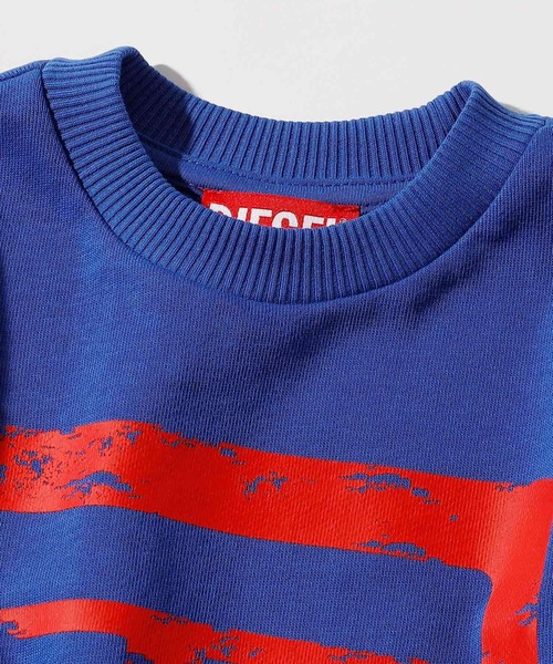 DIESEL KIDS（ディーゼルキッズ）の「DIESEL（ディーゼル）Kids & Junior ブランドロゴ長袖スウェットプルオーバー（スウェット・キッズ・ブルー/ブラック/イエロー・4Y/6Y/8Y/10Y/12Y/14Y/16Y）」の8枚目の写真