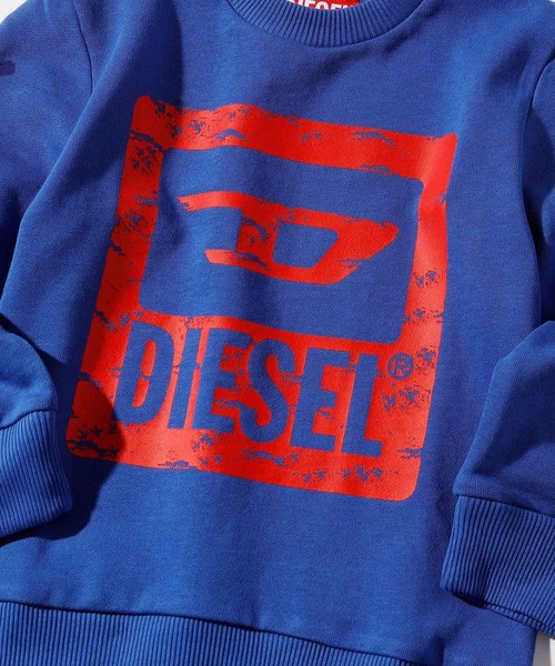 DIESEL KIDS（ディーゼルキッズ）の「DIESEL（ディーゼル）Kids & Junior ブランドロゴ長袖スウェットプルオーバー（スウェット・キッズ・ブルー/ブラック/イエロー・4Y/6Y/8Y/10Y/12Y/14Y/16Y）」の9枚目の写真
