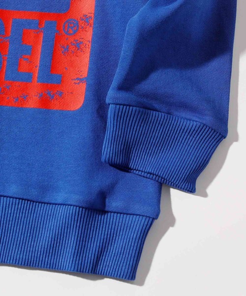 DIESEL KIDS（ディーゼルキッズ）の「DIESEL（ディーゼル）Kids & Junior ブランドロゴ長袖スウェットプルオーバー（スウェット・キッズ・ブルー/ブラック/イエロー・4Y/6Y/8Y/10Y/12Y/14Y/16Y）」の10枚目の写真