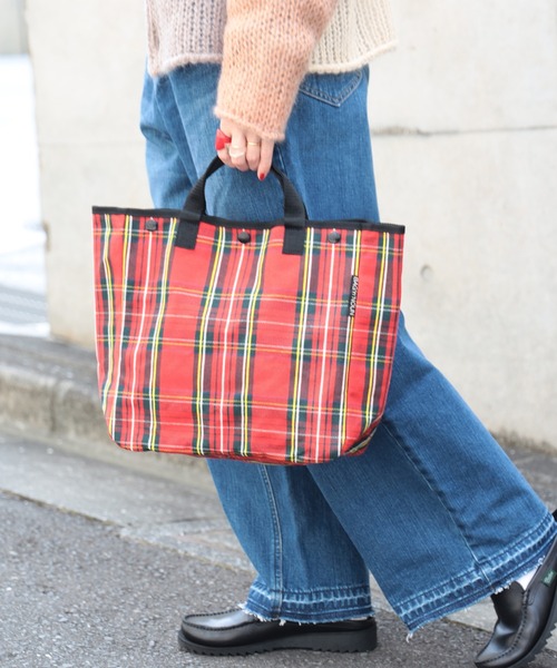 BAG'n'NOUN（バッグンナウン）の「BAG'n'NOUN / HOMES BAY CITY（トートバッグ・レディース・ネイビー/レッド・ONE SIZE）」の14枚目の写真