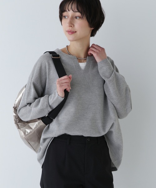 human woman（ヒューマンウーマン）の「◆キーネックメランジニット（ニット/セーター・レディース・イエロー/ホワイト系その他/グレー・MEDIUM）」の3枚目の写真