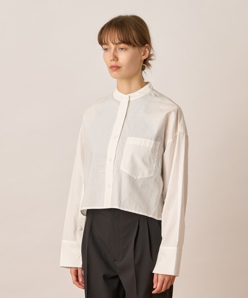 ALLUMER（アリュメール）の「コットンローンワイドシルエットクロップドシャツ（シャツ/ブラウス・レディース・ブラック/ホワイト・1）」の4枚目の写真