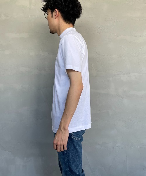 HANES（ヘインズ）の「【WEB限定】[HANES/ヘインズ] ショートスリーブ モックネックTシャツ（Tシャツ/カットソー・レディース・ホワイト/チャコールグレー/ブラック・S/M）」の22枚目の写真