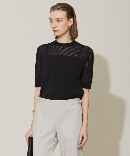 ICB(アイシービー)の「【洗える】 レースニットトップス(ニット/セーター・レディース・ブラック系/アイボリー系・X-SMALL/SMALL)」の2枚目の写真