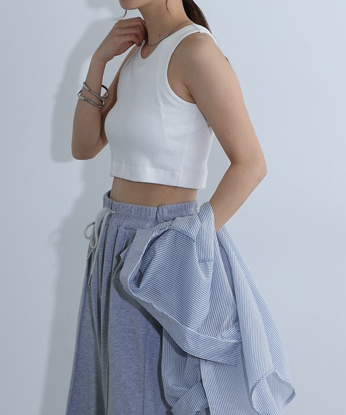 COLONY 2139（コロニートゥーワンスリーナイン）の「カップ付テレコアメスリタンクトップ（タンクトップ・レディース・ブラック/オフホワイト・FREE）」の7枚目の写真