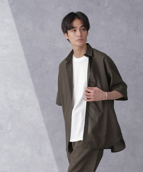 NANO universe（ナノユニバース）の「ライトウェイトドライシャツ 半袖(セットアップ可)（シャツ/ブラウス・メンズ・グレー/ブラウン/ネイビー・L/M/S）」の3枚目の写真