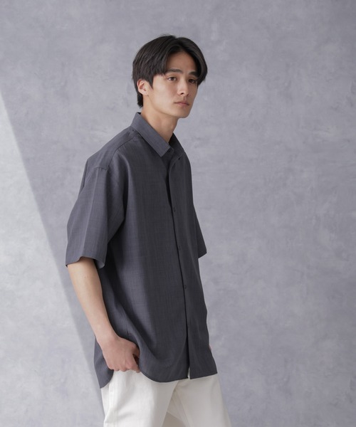 NANO universe（ナノユニバース）の「ライトウェイトドライシャツ 半袖(セットアップ可)（シャツ/ブラウス・メンズ・グレー/ブラウン/ネイビー・L/M/S）」の5枚目の写真