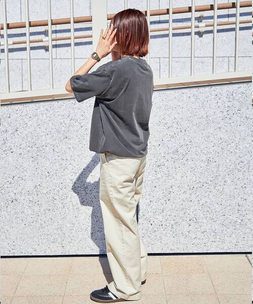 FFEIN(フェイン)の「【FFEIN(フェイン)】ピグメントポケット刺繍Tシャツ / ビックシルエット ドローコード(Tシャツ/カットソー・メンズ・グリーン/ホワイト/パープル/イエロー/チャコール・LARGE/MEDIUM/SMALL)」の12枚目の写真