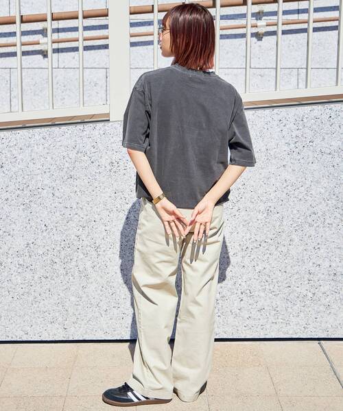 FFEIN(フェイン)の「【FFEIN(フェイン)】ピグメントポケット刺繍Tシャツ / ビックシルエット ドローコード(Tシャツ/カットソー・メンズ・グリーン/ホワイト/パープル/イエロー/チャコール・LARGE/MEDIUM/SMALL)」の13枚目の写真