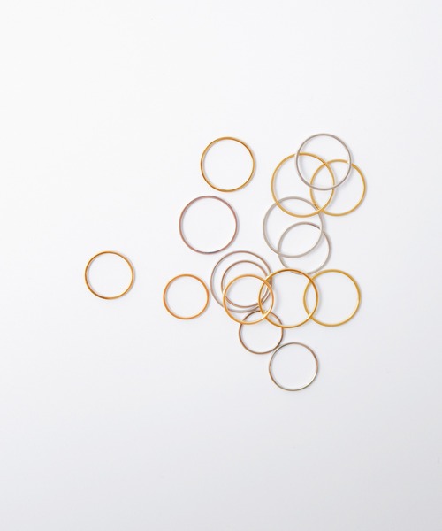 TUWAKRIM(トゥワクリム)の「【TUWAKRIM】Effect ring(リング・レディース・シルバー/ゴールド・LARGE/MEDIUM/SMALL/X-SMALL/XX-SMALL/XXX-SMALL/XX-LARGE/X-LARGE)」の11枚目の写真