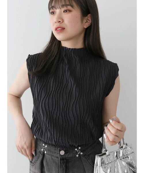 Petit fleur（プチフルール）の「・Petit　Fleur　ウェーブメロープルオーバー（Tシャツ/カットソー・レディース・グリーン/ブラック/チャコールグレー/オフホワイト・FREE）」の9枚目の写真
