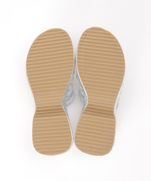 notch.（ノッチ）の「チューブウエッジサンダル（サンダル・レディース・ブラック/シルバー系・M/L）」の10枚目の写真