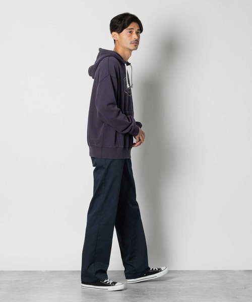 Right-on（ライトオン）の「【Dickies】別注 スリムチノスラックス（チノパンツ・メンズ・ダークグレー/ブラック/ベージュ/ネイビー・32inch/30inch/34inch/28inch）」の6枚目の写真