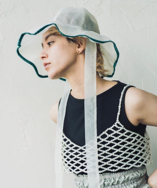 ORIENT MILLINERY(オリエント ミリナリー)の「rosemallow【ローズマロウ】シアーつば広ハット(ハット・レディース・グリーン/ホワイト/ベージュ/ブラック・FREE)」の2枚目の写真