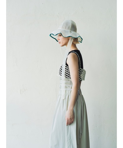 ORIENT MILLINERY(オリエント ミリナリー)の「rosemallow【ローズマロウ】シアーつば広ハット(ハット・レディース・グリーン/ホワイト/ベージュ/ブラック・FREE)」の18枚目の写真