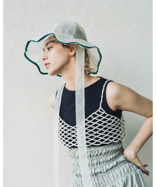 ORIENT MILLINERY(オリエント ミリナリー)の「rosemallow【ローズマロウ】シアーつば広ハット(ハット・レディース・グリーン/ホワイト/ベージュ/ブラック・FREE)」の5枚目の写真