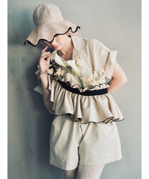 ORIENT MILLINERY(オリエント ミリナリー)の「rosemallow【ローズマロウ】シアーつば広ハット(ハット・レディース・グリーン/ホワイト/ベージュ/ブラック・FREE)」の16枚目の写真