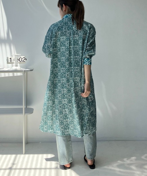 AS KNOW AS plus（アズノゥアズプラス）の「◎インドコットン シャツワンピ―ス（シャツワンピース・レディース・グリーン系/オレンジ系/ブラック系・FREE）」の7枚目の写真