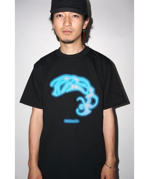 乱痴気(ランチキ)の「【Iasof】reflection logo T-shirt(Tシャツ/カットソー・メンズ・ブルー・2/1)」の6枚目の写真