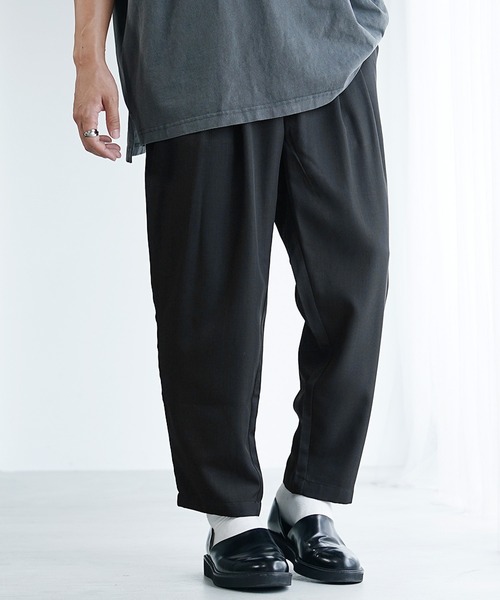 MinoriTY(マイノリティ)の「【MinoriTY】接触冷感テックリネンテーパードパンツ スラックス メンズ ワイドパンツ チノパン 夏服 ワイドシルエット(スラックス・メンズ・ブラック/ブルー/ブラウン/チャコール・S/M/L)」の5枚目の写真