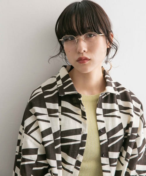 KBF（ケイビーエフ）の「アンダーリムレスサングラス（メガネ・レディース・グレー/クリア/ブラウン・ONE）」の7枚目の写真