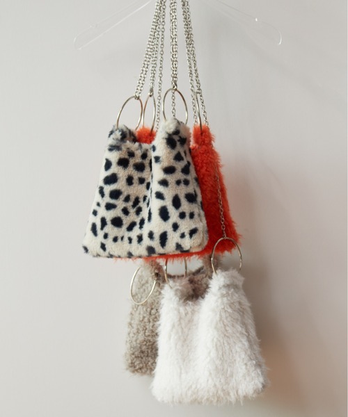 Aunt Marie's(アントマリーズ)の「2WAYファーチェーンBAG/ショルダーバッグ(ショルダーバッグ・レディース・グレイッシュベージュ/アイボリー/オレンジ/その他・FREE)」の7枚目の写真