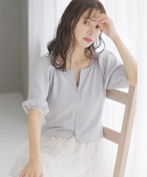 mysty woman(ミスティウーマン)の「WジップパフSLニット 140920(カーディガン/ボレロ・レディース・オフホワイト/ライトグレー/ブラック・FREE)」の1枚目の写真