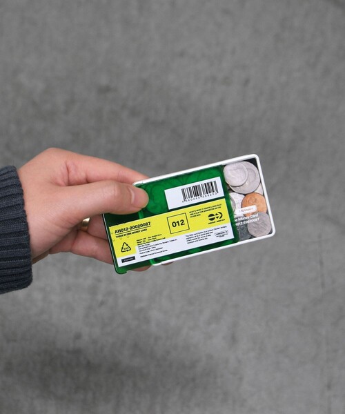 bpr BEAMS(ビーピーアール ビームス )の「ANAheim / Money Card(財布・メンズ・グリーン/ブルー/レッド・ONE SIZE)」の1枚目の写真