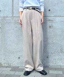 1chaku.（イッチャク）の「ツータックストレートパンツ（スラックス）」