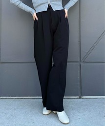 1chaku.（イッチャク）の「ツータックストレートパンツ（スラックス）」