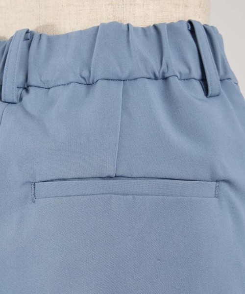 1chaku.（イッチャク）の「ツータックストレートパンツ（スラックス・レディース・ブラウン/ダークカーキ/ターコイズブルー/アッシュブラウン/ライトベージュ/アイボリー/グレー/ブラック・XS/S/M/L/XL）」の9枚目の写真