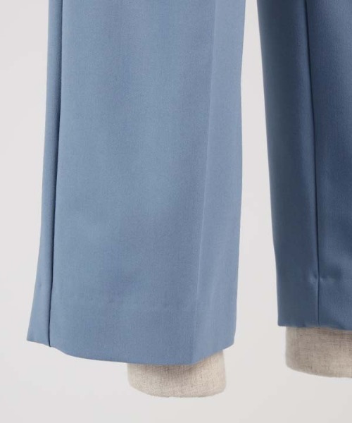 1chaku.（イッチャク）の「ツータックストレートパンツ（スラックス・レディース・ブラウン/ダークカーキ/ターコイズブルー/アッシュブラウン/ライトベージュ/アイボリー/グレー/ブラック・XS/S/M/L/XL）」の13枚目の写真