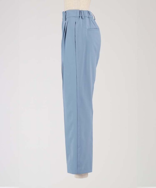 1chaku.（イッチャク）の「ツータックストレートパンツ（スラックス・レディース・ブラウン/ダークカーキ/ターコイズブルー/アッシュブラウン/ライトベージュ/アイボリー/グレー/ブラック・XS/S/M/L/XL）」の11枚目の写真