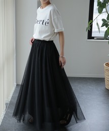 ドラマチックチュールスカート
