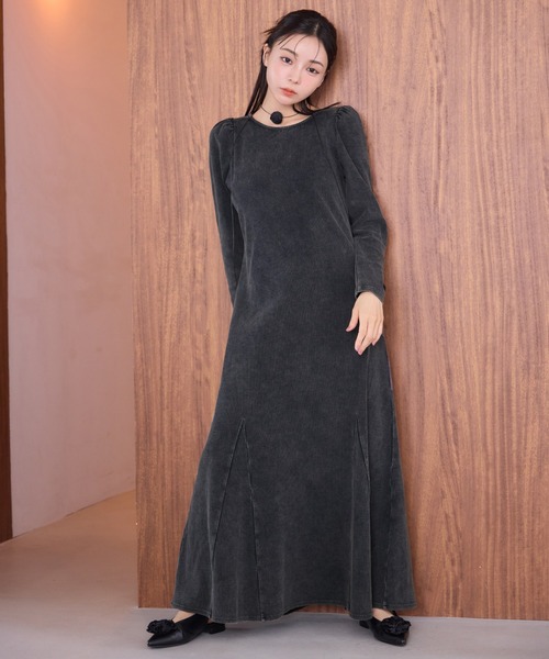 one after another NICE CLAUP（ワンアフターアナザーナイスクラップ）の「レースアップロングワンピース（ワンピース・レディース・オフホワイト/チャコールグレー/ピンク・FREE）」の14枚目の写真